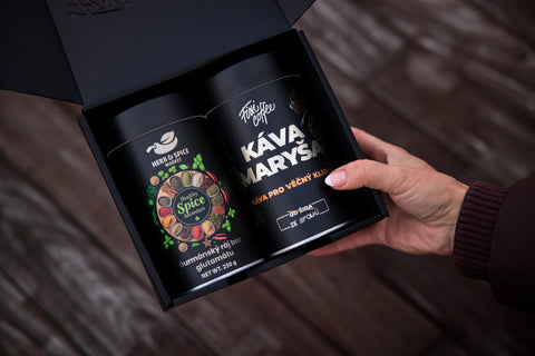 Vánoční Gurmánské duo: Kolekce Healthy Spice Adventure & Káva Maryša (2x250 g)